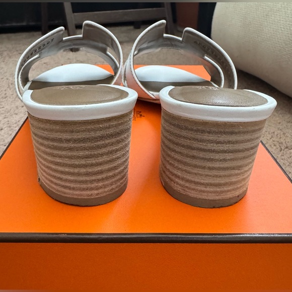 Hermes White Oasis Sandals - Picture 6 of 11